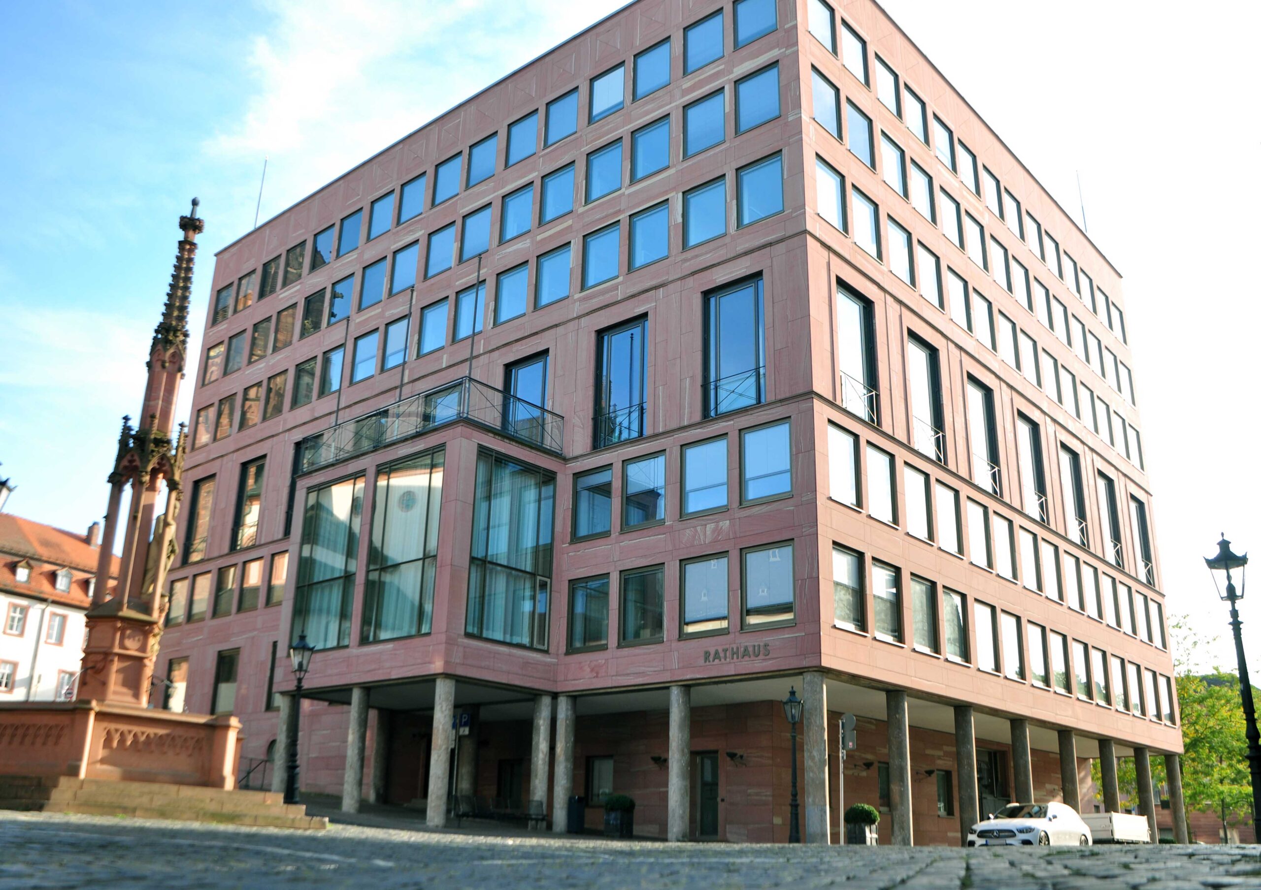 Stadt Aschaffenburg, Rathaus, Bürgerbüro, Zulassungsstelle